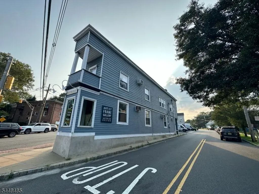746 Bloomfield Ave, Verona Twp.