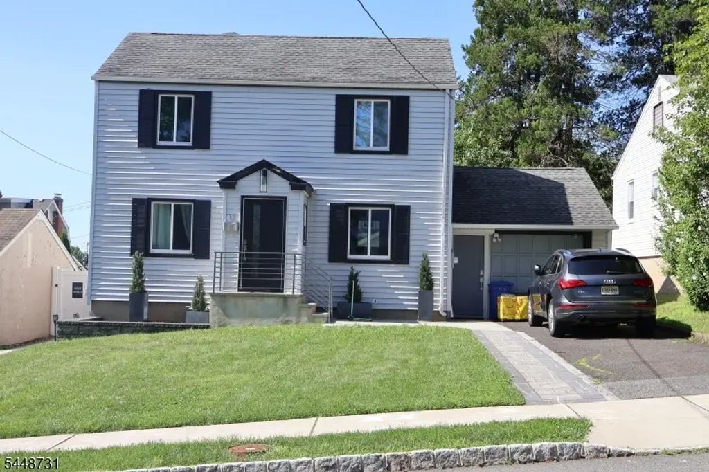 12 Nutwold Ave, West Orange Twp.