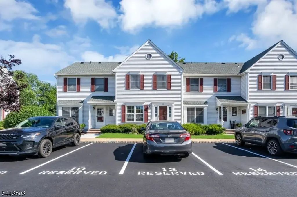 14 Giles Biondi Ct, Bound Brook Boro