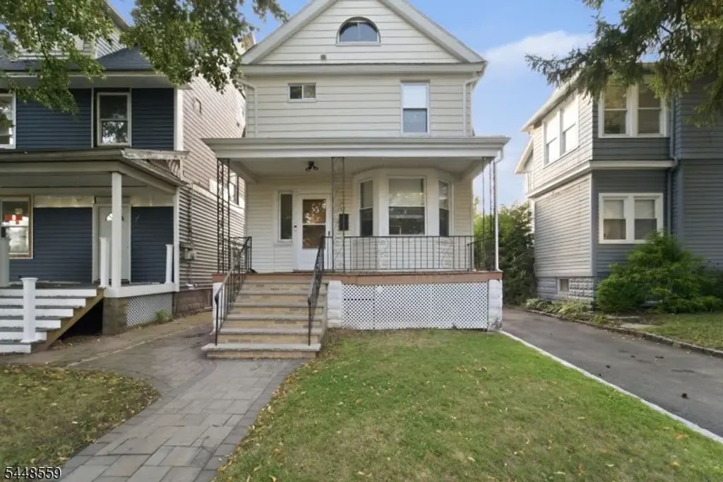 157 Ward Pl, South Orange Village Twp.