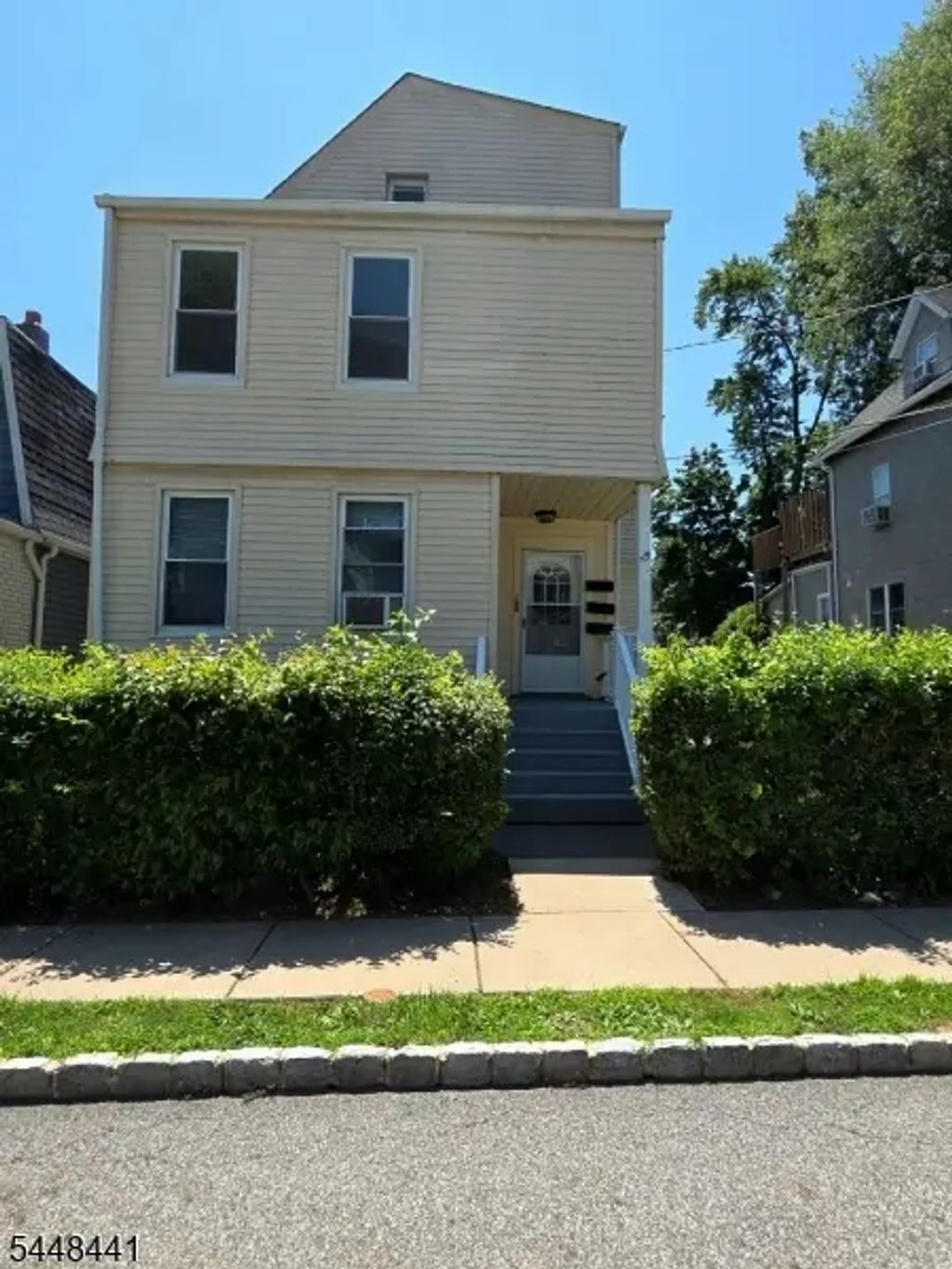 23 Tichenor Pl, Montclair Twp.
