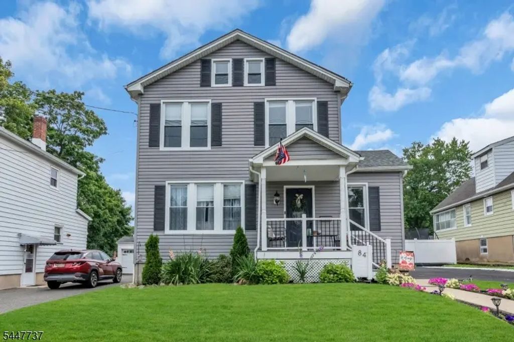 84 Fairfield Ave, West Caldwell Twp.
