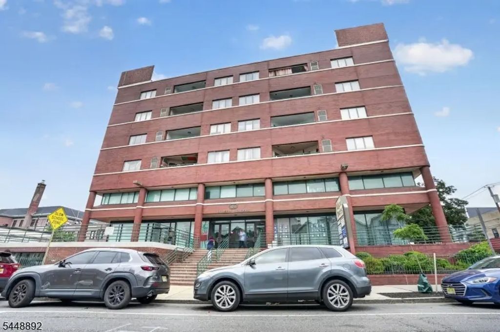 41-51 Wilson Ave, Newark City