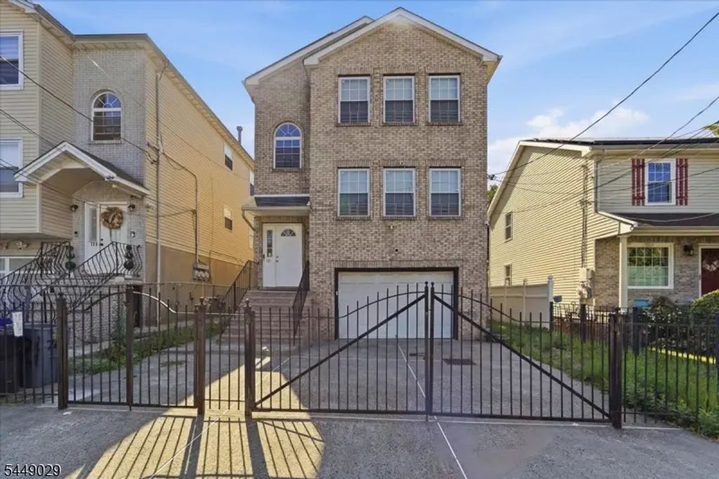 721 S 19th St, Newark City