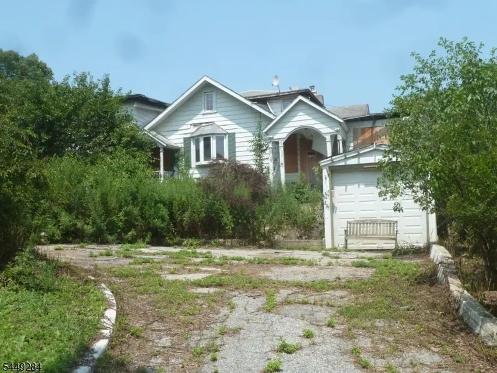 4 Smith Rd, Wantage Twp.