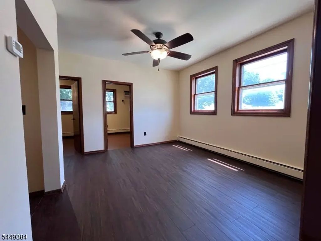 64 Clifton Blvd, Clifton City