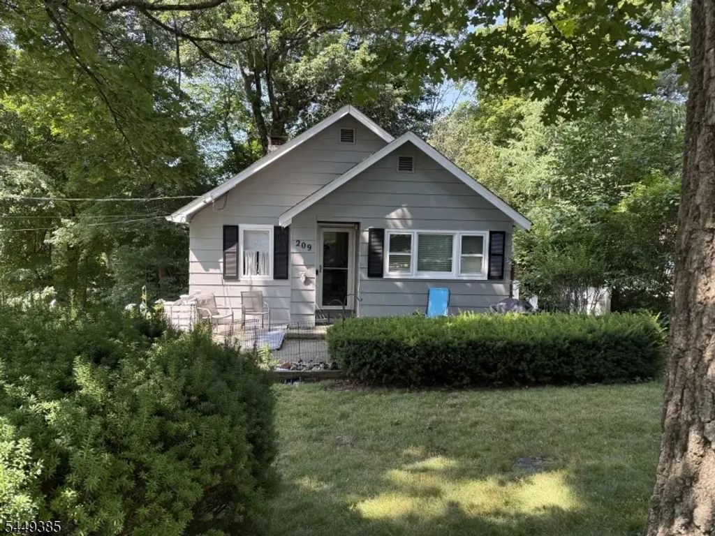 209 Wawayanda Rd, Vernon Twp.