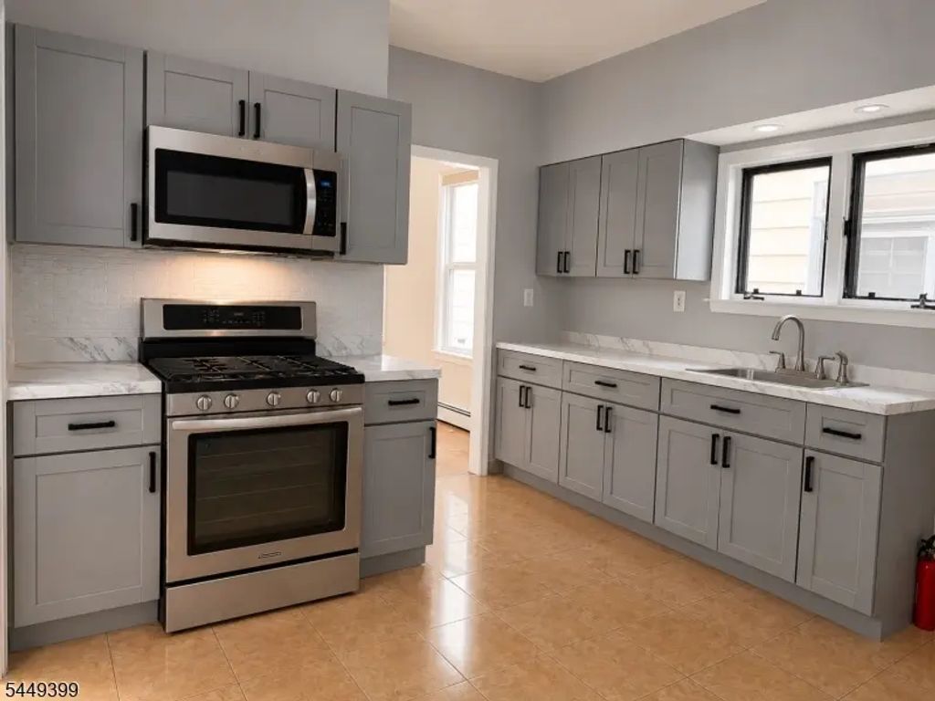 1110 Hampton Pl, Elizabeth City