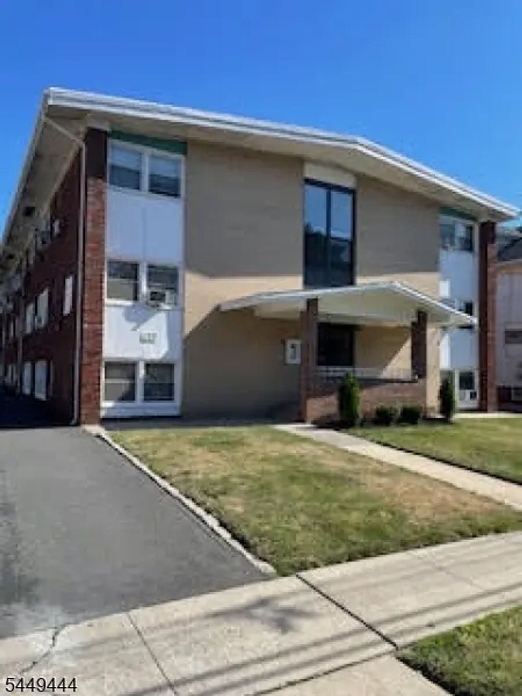 120 W 3rd Ave, Roselle Boro