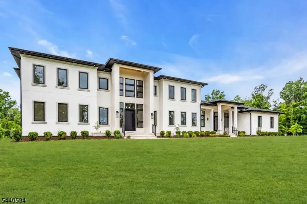 125 Harlingen Rd, Montgomery Twp.
