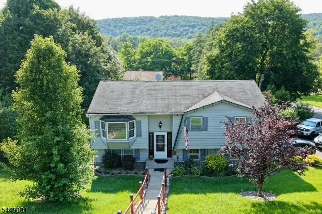 2 Washington Rd, Ogdensburg Boro