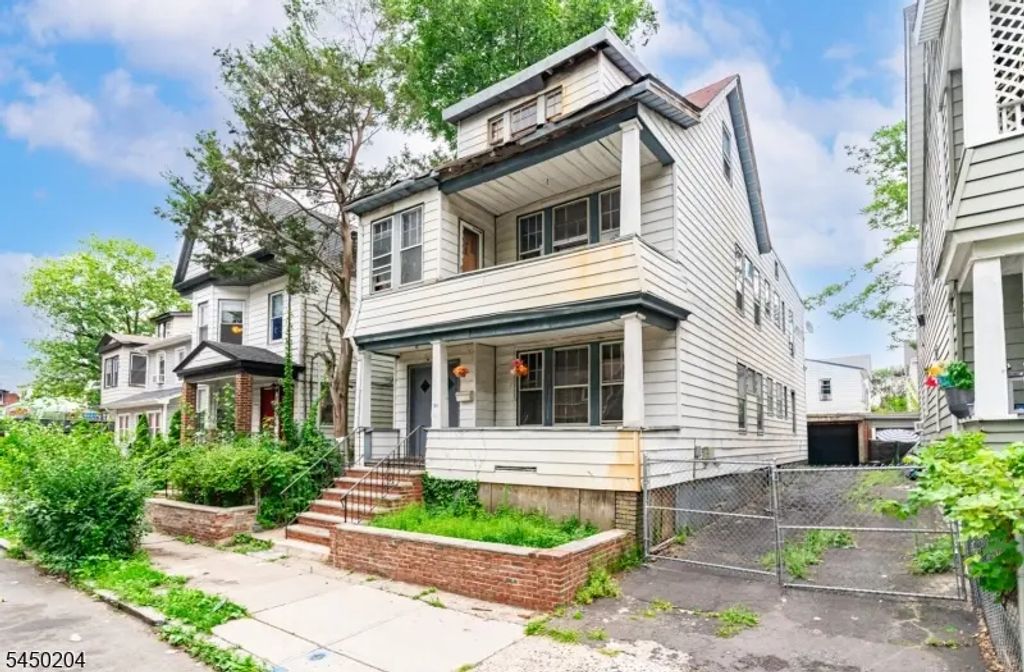 164-166 Vermont Ave, Newark City
