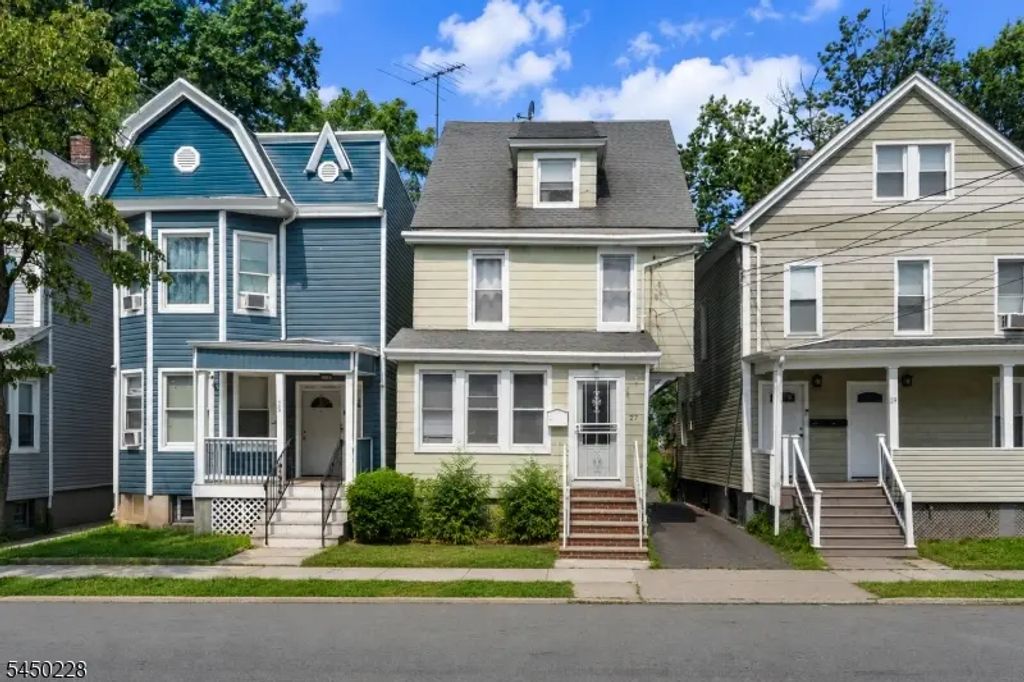 27 Cummings St, Irvington Twp.