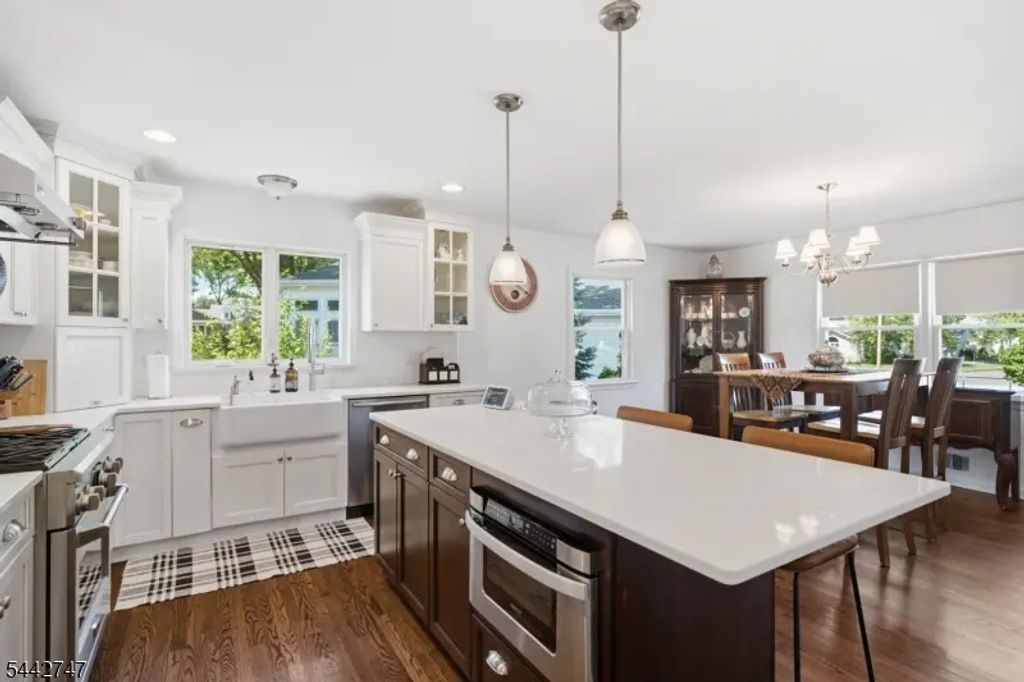 42 Sandy Hill Rd, Westfield Town