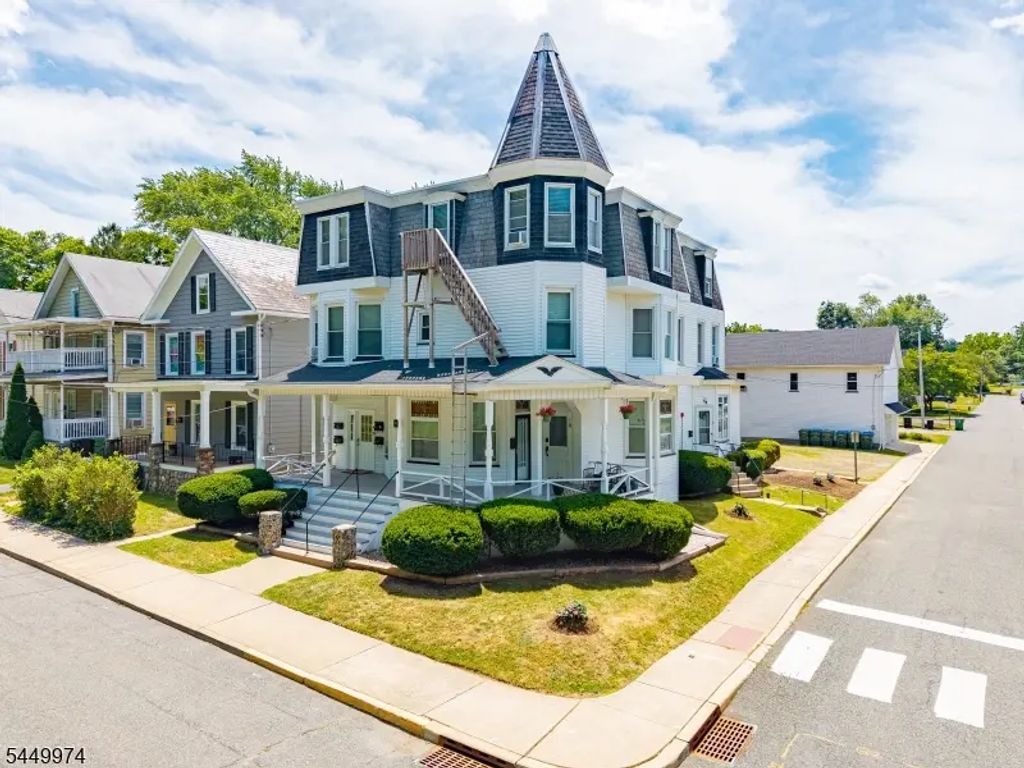 59 Railroad Ave, Washington Boro