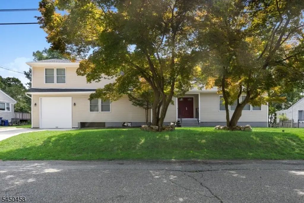 55 Shawnee Ave, Rockaway Twp.
