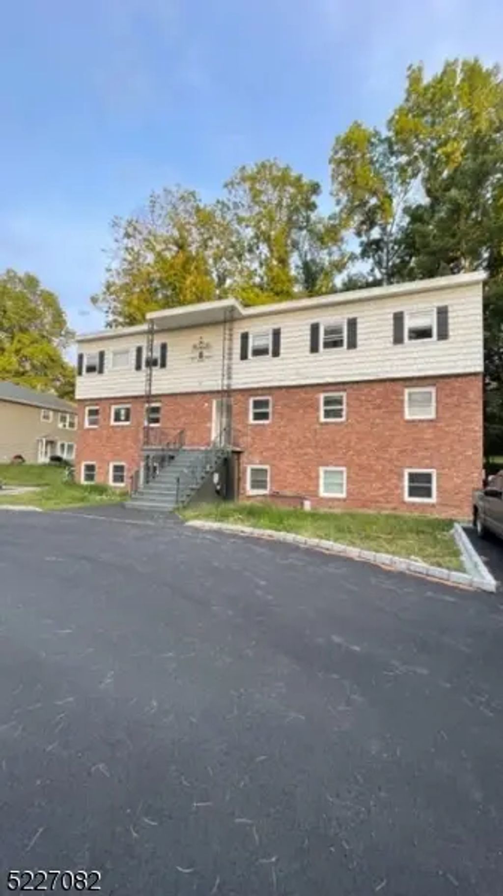 361 Lake Shore, Montague Twp.