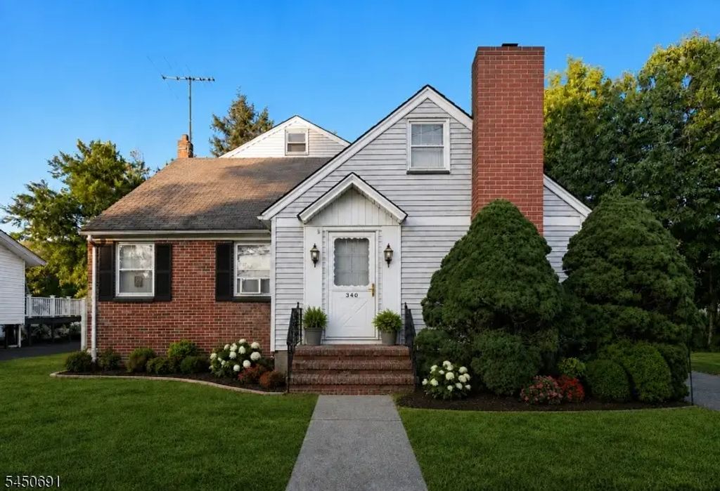 340 Saddle River Rd, Saddle Brook Twp.