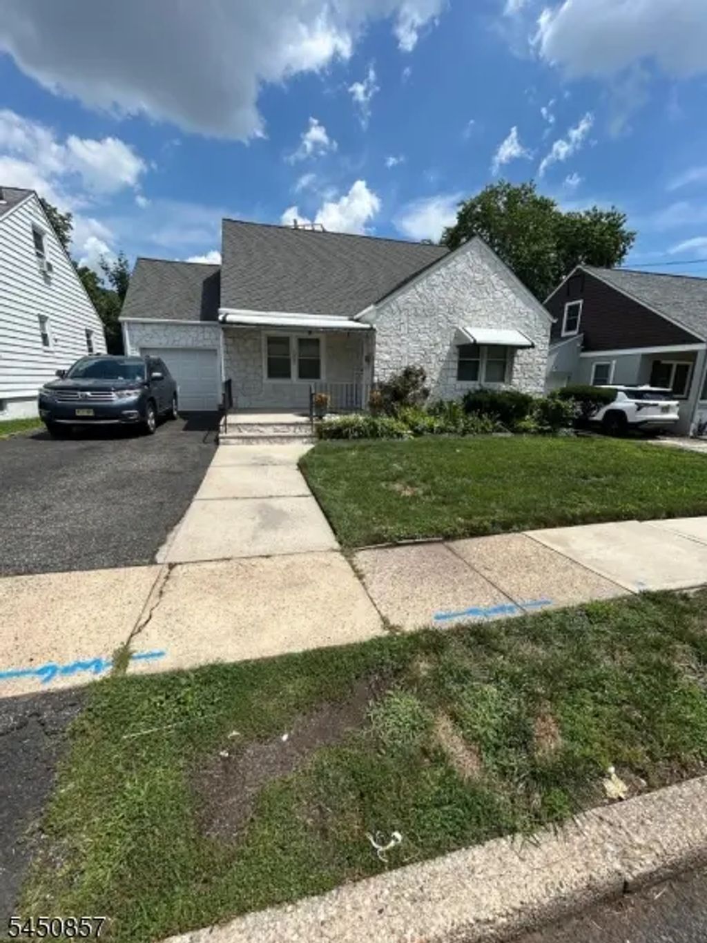 1065 Voorhees St, Hillside Twp.