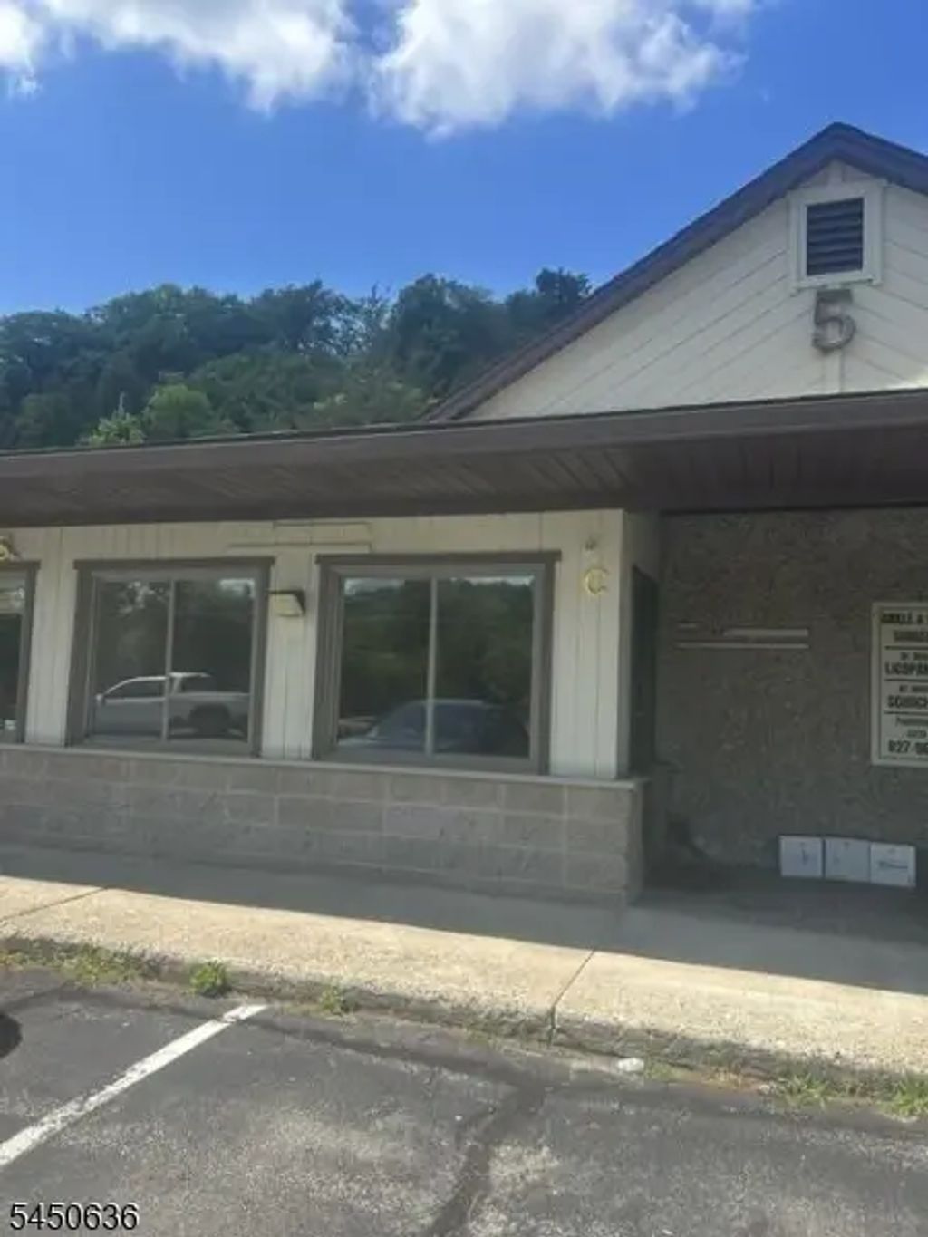 5 Route 94, Vernon Twp.