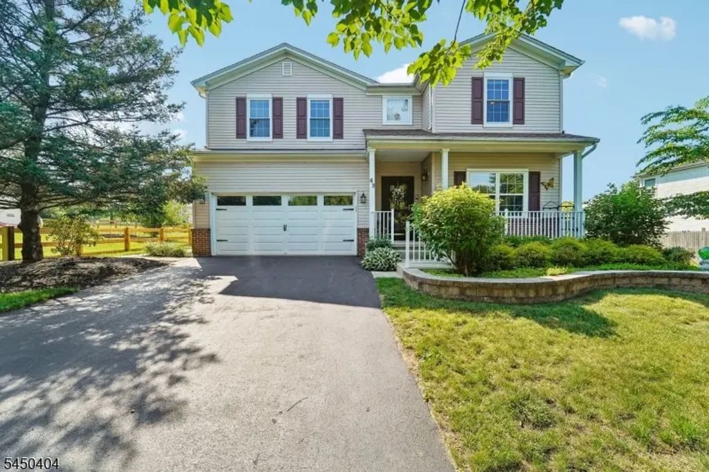 43 Alvin Sloan Ave, Washington Boro
