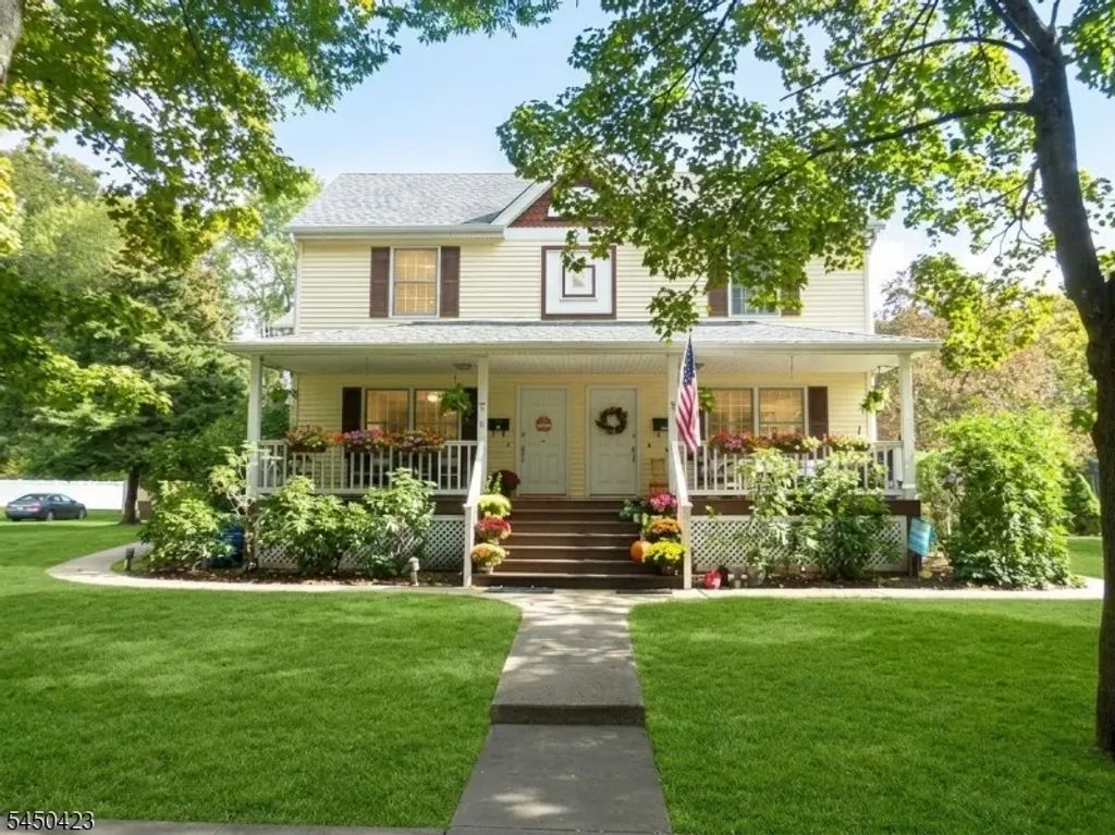 44 A Wetmore Ave, Morristown Town