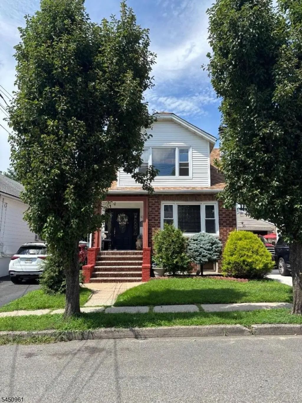 43 Martha Ave, Elmwood Park Boro