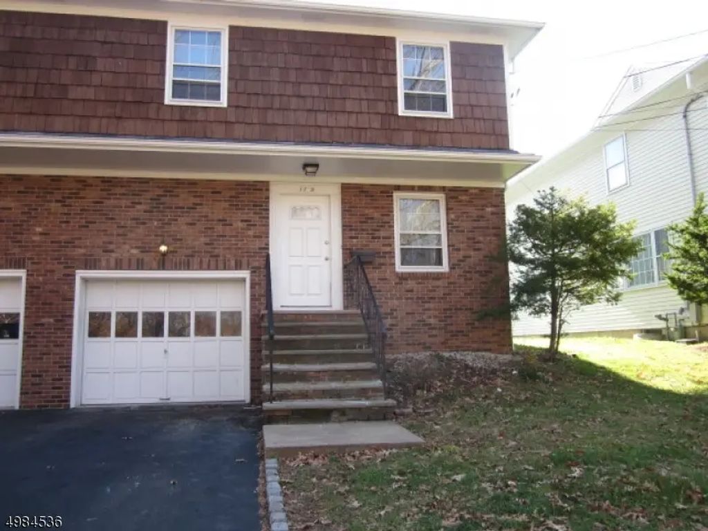 37 1st St, New Providence Boro