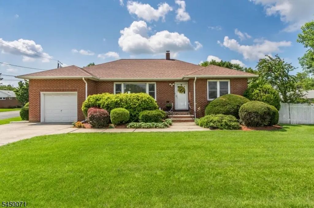 540 E Main St, Bridgewater Twp.