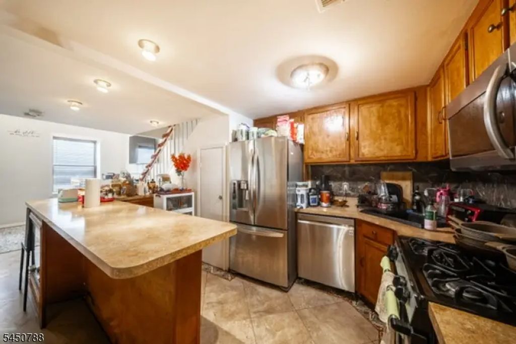 16 Jacques Street, Elizabeth City