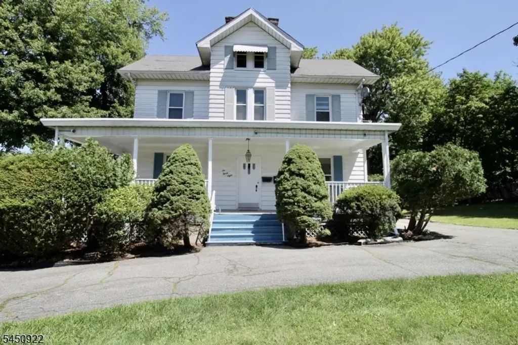 238 Claremont Ave, Verona Twp.