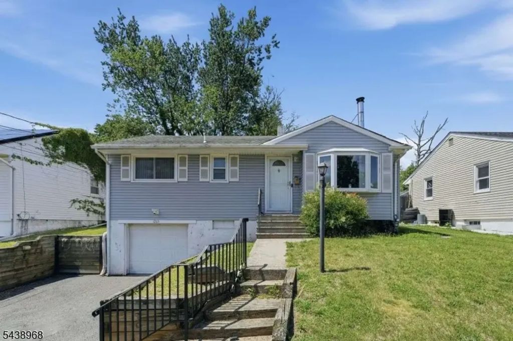1265 North Ave, Plainfield City