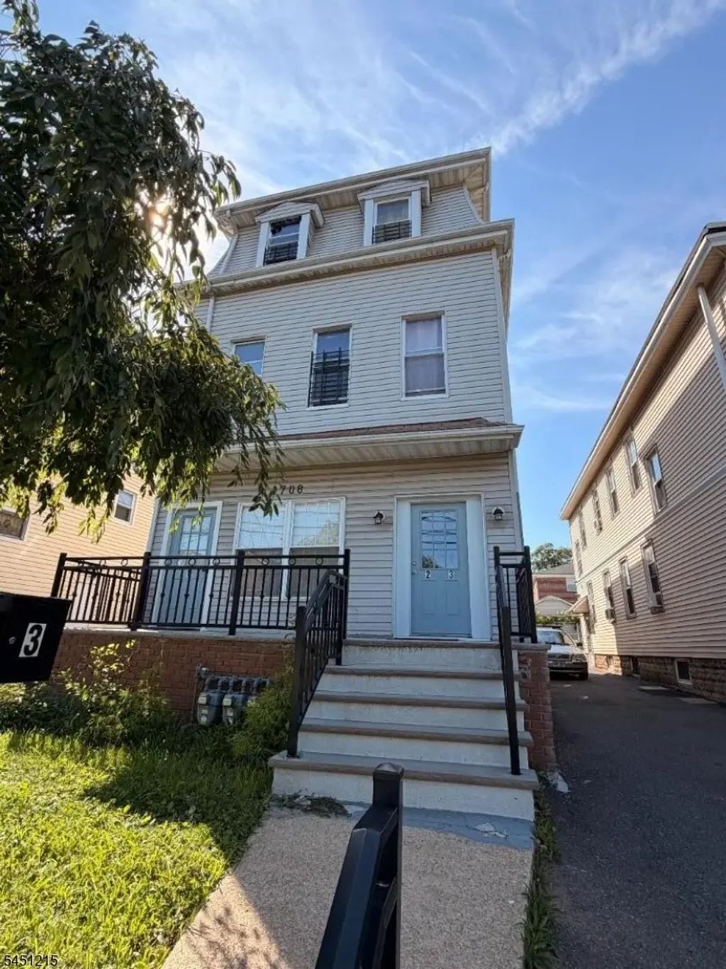 708 Jefferson Ave, Elizabeth City