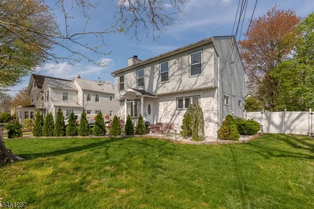 243 N 12th St, Kenilworth Boro