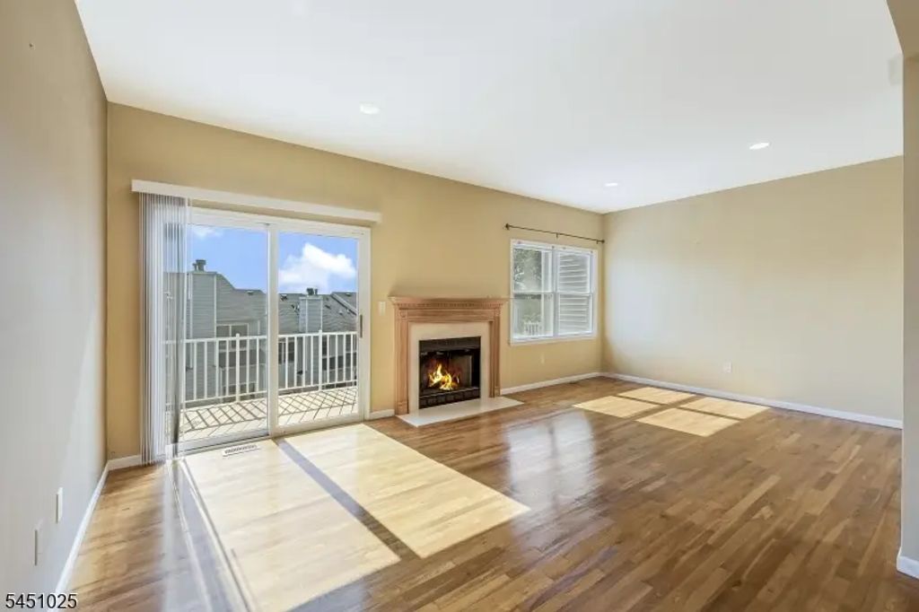 370 Summerhill Dr, Parsippany-Troy Hills Twp.