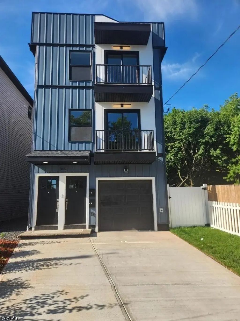 344 17th Ave, Irvington Twp.