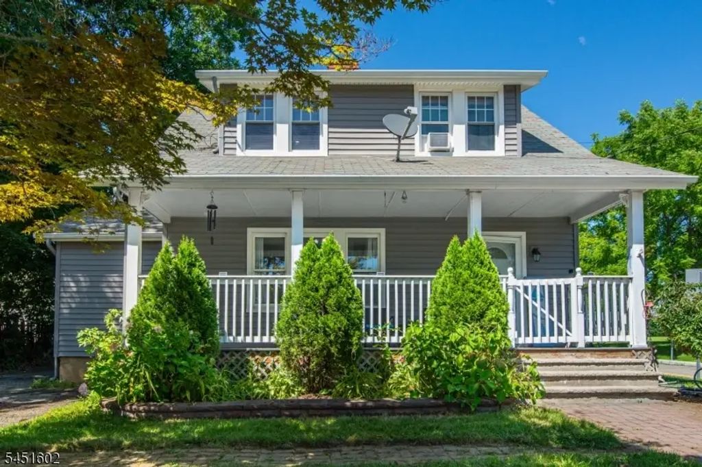 6 N Mount Olive Rd, Mount Olive Twp.