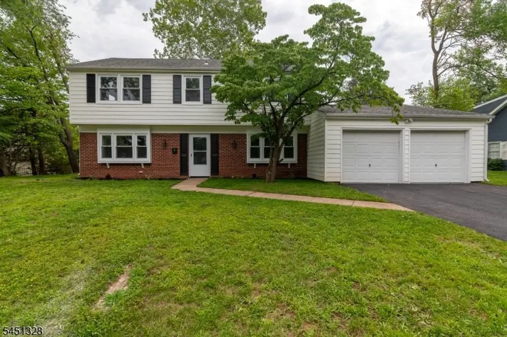 4 Overbrook Rd, Franklin Twp.