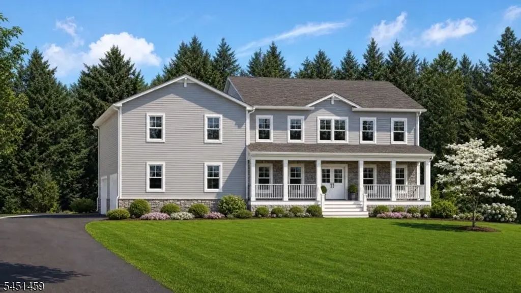 12 Sterling Dr, Wantage Twp.