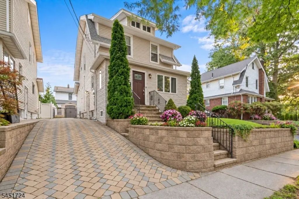 171 Oak Ridge Ave, Nutley Twp.