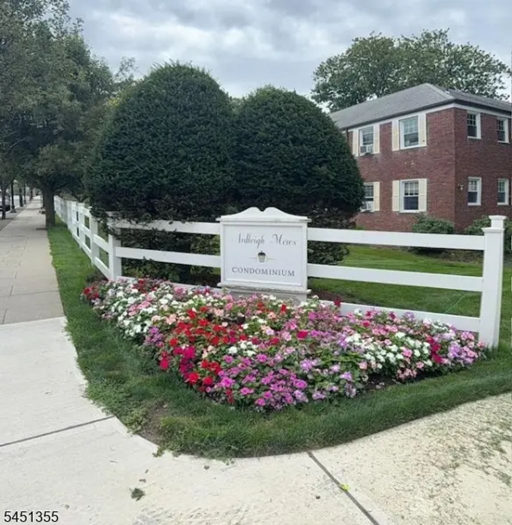349 Bloomfield Ave, Verona Twp.