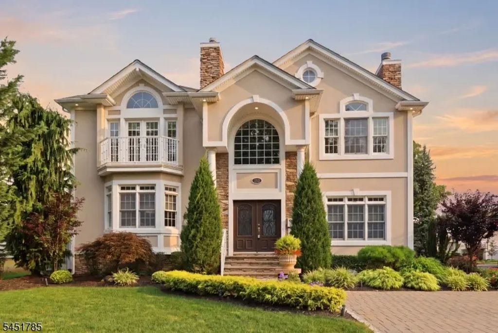 152 Boulevard, Kenilworth Boro
