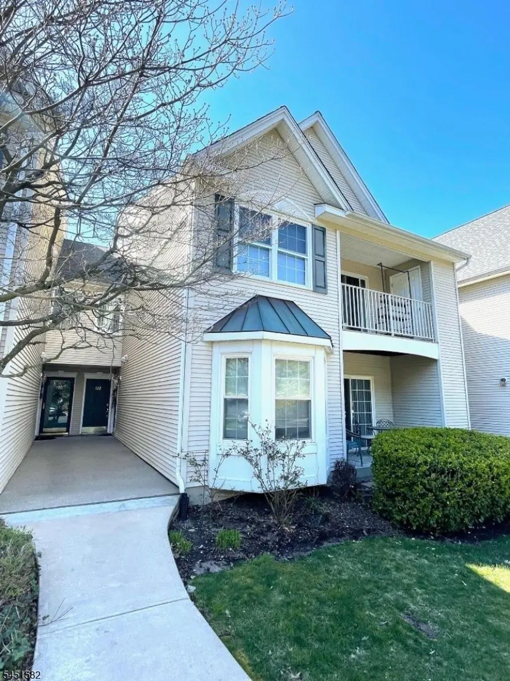 122 Cambridge Ct, Clifton City