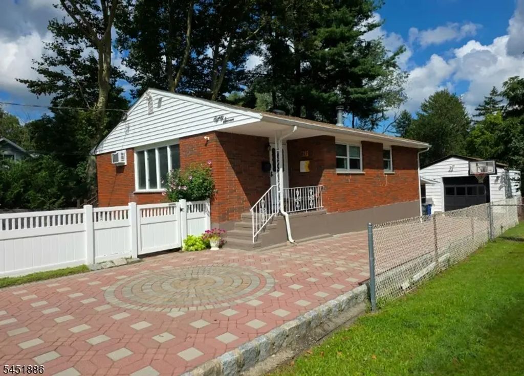 87 Berkshire Ave, Rockaway Twp.