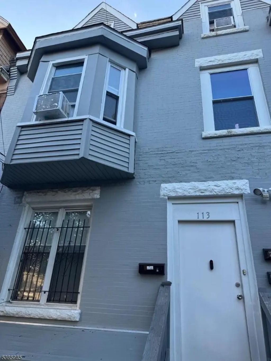 113 S 11th St, Newark City