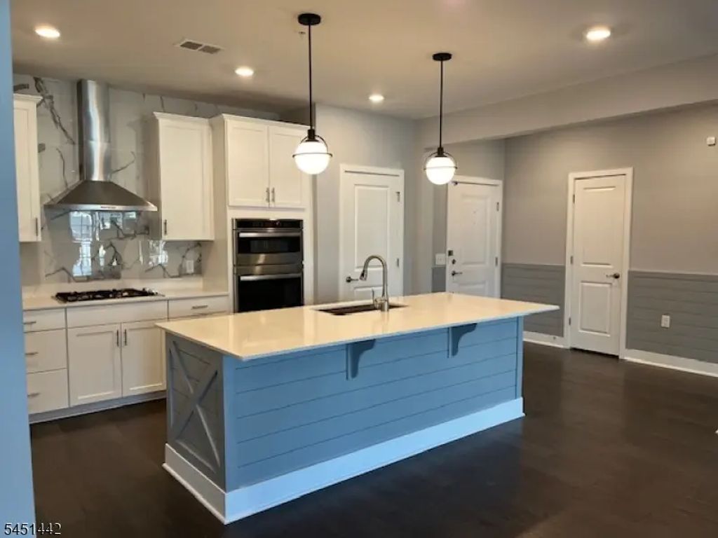 46 Whitney Ave, Morris Plains Boro