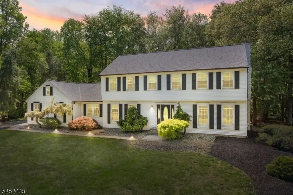3 Kilmer Dr, Hillsborough Twp.