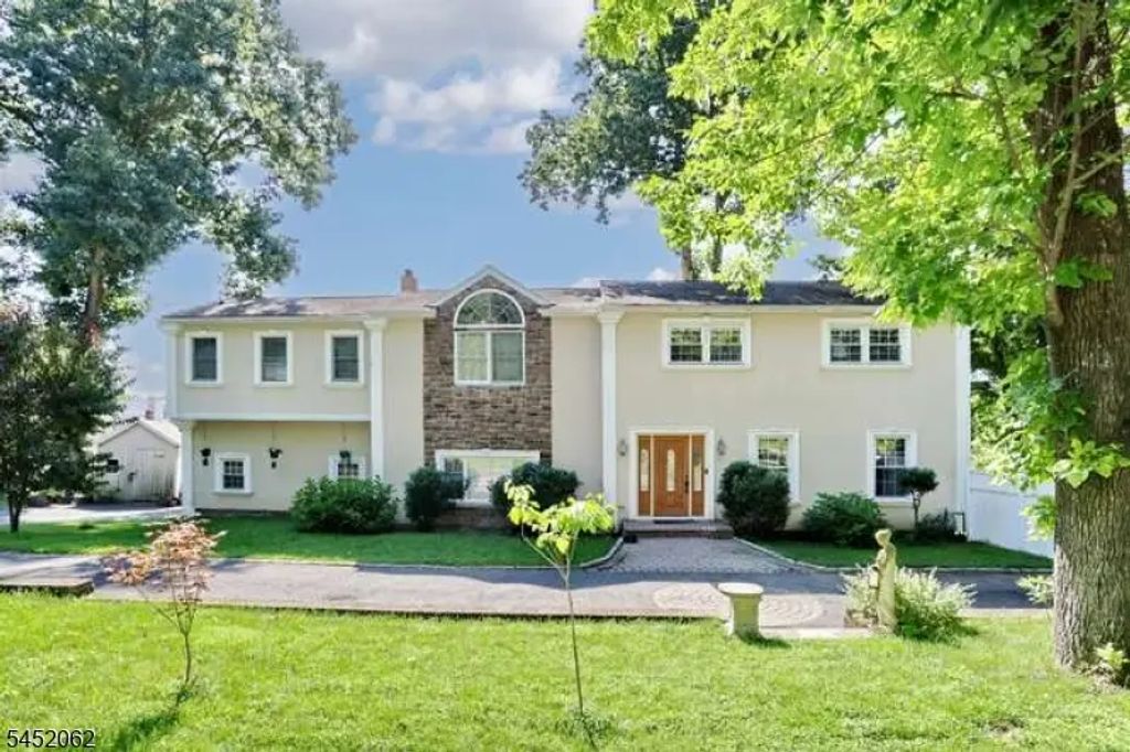 61 Intervale Rd, Parsippany-Troy Hills Twp.