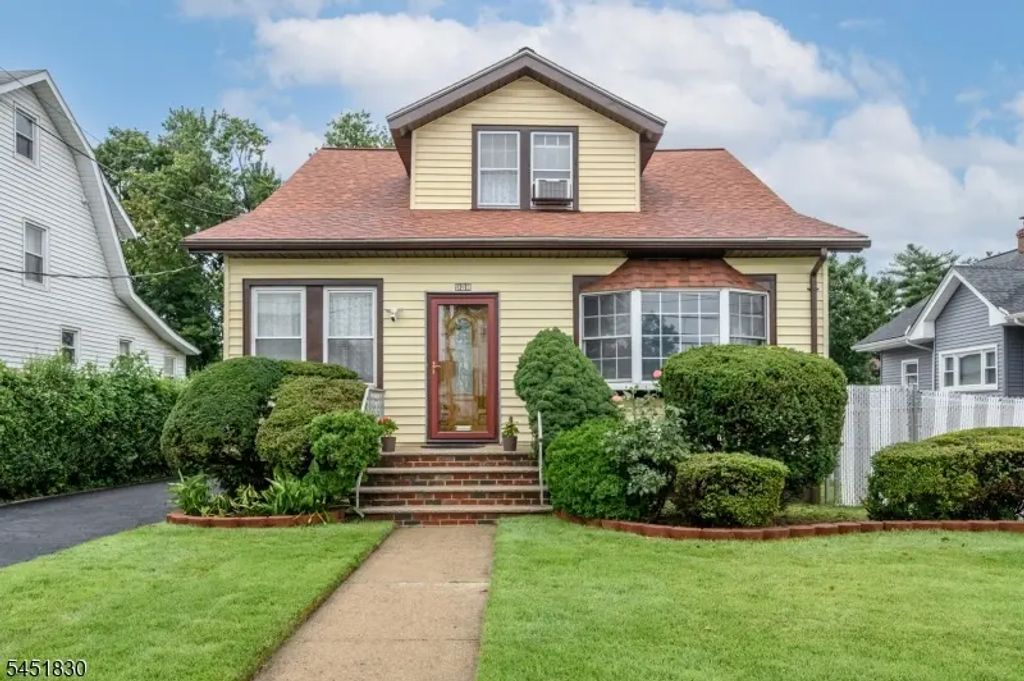 938 Ray Ave, Union Twp.