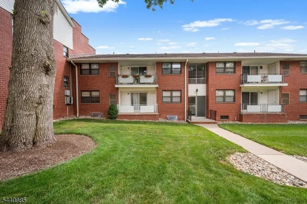 1300 Rock Ave, North Plainfield Boro